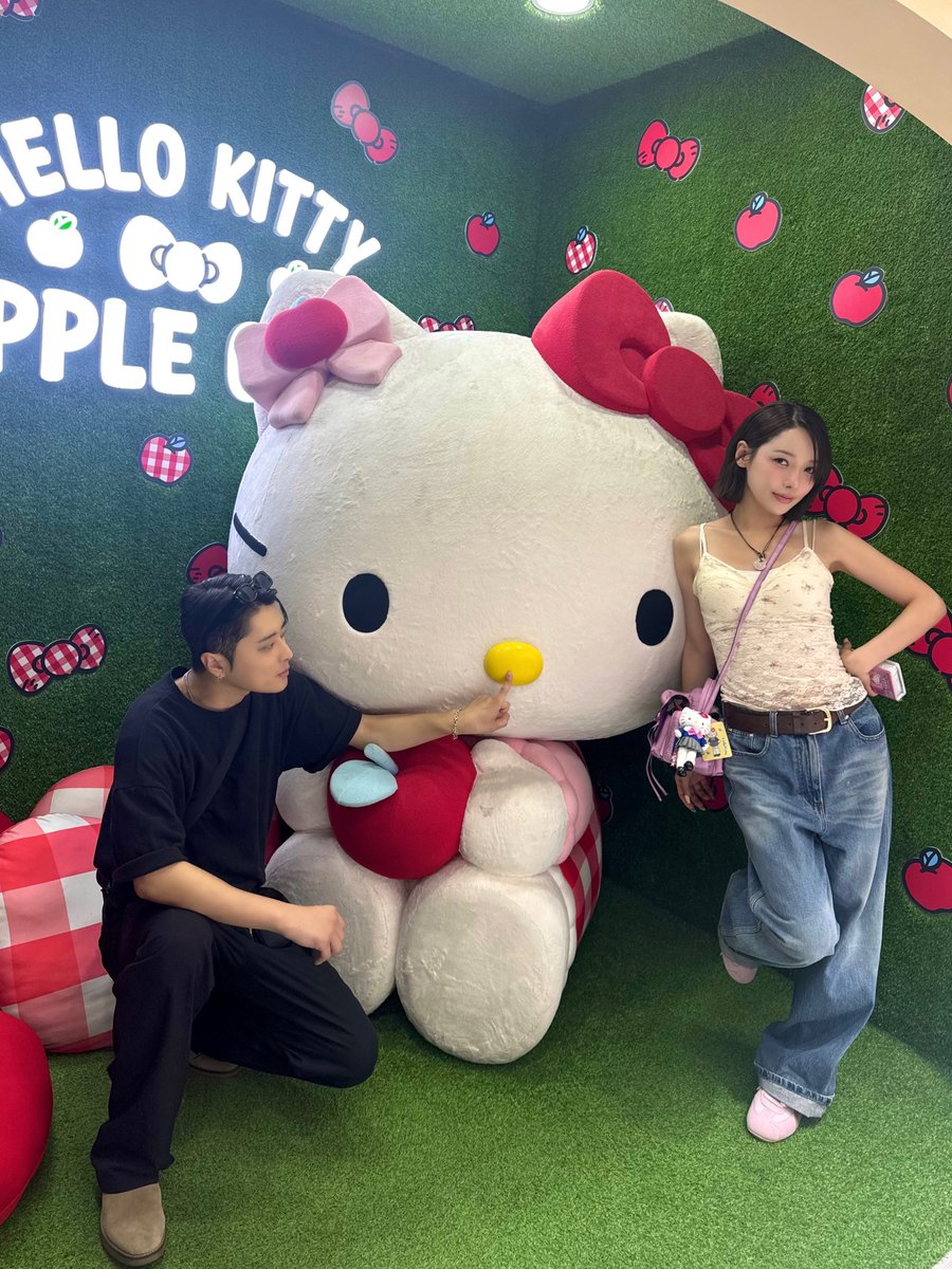 KARD (카드) tweet media