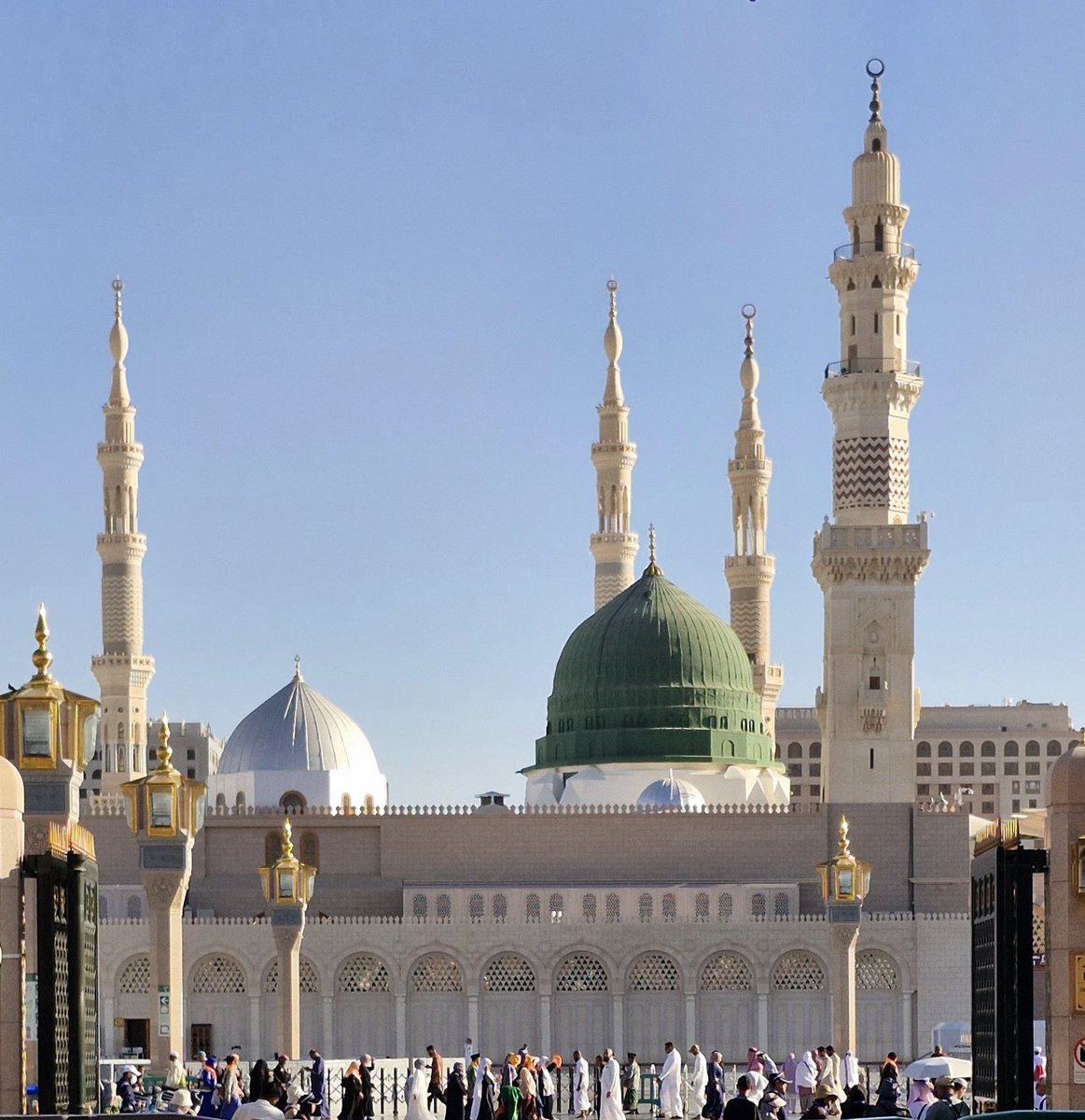 Hayırlı cumalar 🌹
Ravza'da edilen dualar gibi dualarınız Rahman'a ulaşsın, kabul ve makbul olsun. 
#HayırlıCumalar #Cuma #Ravza