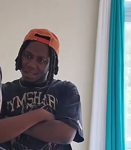 OfficialDavant's tweet photo. @CremedelaShem @RjNotRajay weh yuh just seh https://t.co/8FtdbJZzA7