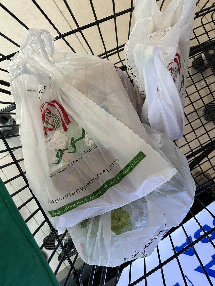 akonioi5686's tweet image. Kunting groceries for the week para hindi masayang. #tipidmode