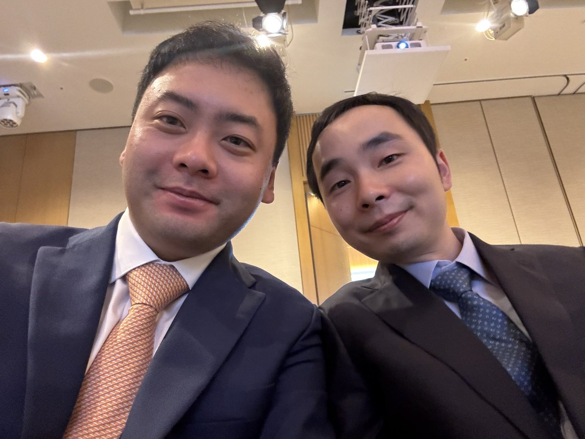 realyanxin's tweet image. Fun day in Yokohama!

Met with the Chief Minister of Sierra Leone and amazing builders &amp;amp; investors focused on Africa.

I was shilling hard:
Skip banks. Adopt crypto.