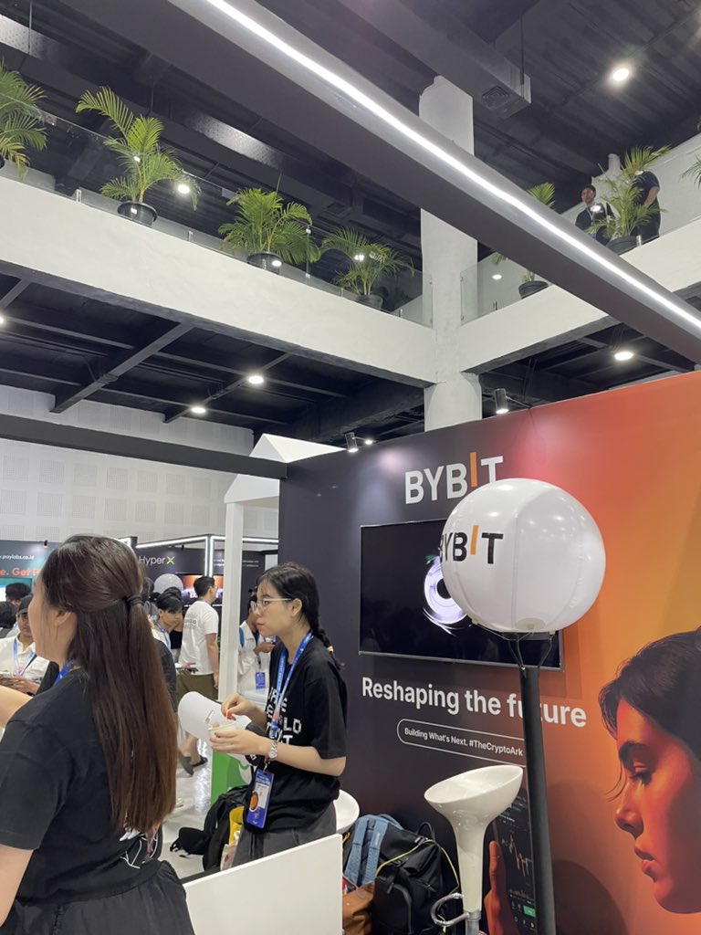 candrawikananta's tweet image. #BybitIndonesia