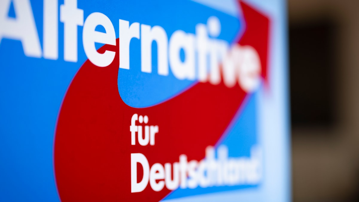 CDU-Abgeordneter van Beek fordert AfD-Verbot to.welt.de/vlaaJjy