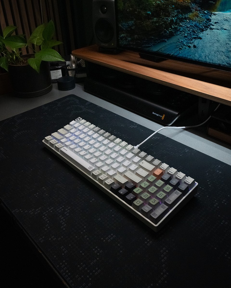 Higround tweet media