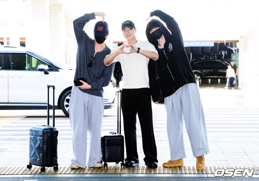 [📷] 250822 Yunho, San and Mingi Incheon Departure to Mexico City

#ATEEZ #에이티즈 <a href="/ATEEZofficial/">ATEEZ(에이티즈)</a>