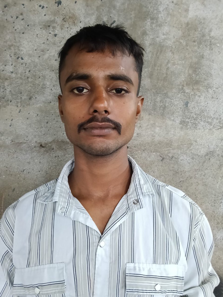 MASNOONSAYED's tweet photo. कल शाम मो आजाद और मो जीशान को हथिगवां प्रतापगढ़ पुलिस द्वारा हत्या के प्रयास के अपराध में नासिक से गिरफ्तार कर लिया गया है।उच्चाधिकारियों को परिजनों द्वारा सूचित किया जा रहा है।
@dgpup
@pratapgarhpol 
@igrangealld 
@humanrights1st
@dmpratapgarh
@MumbaiPolice https://t.co/tZz7jyw0kv