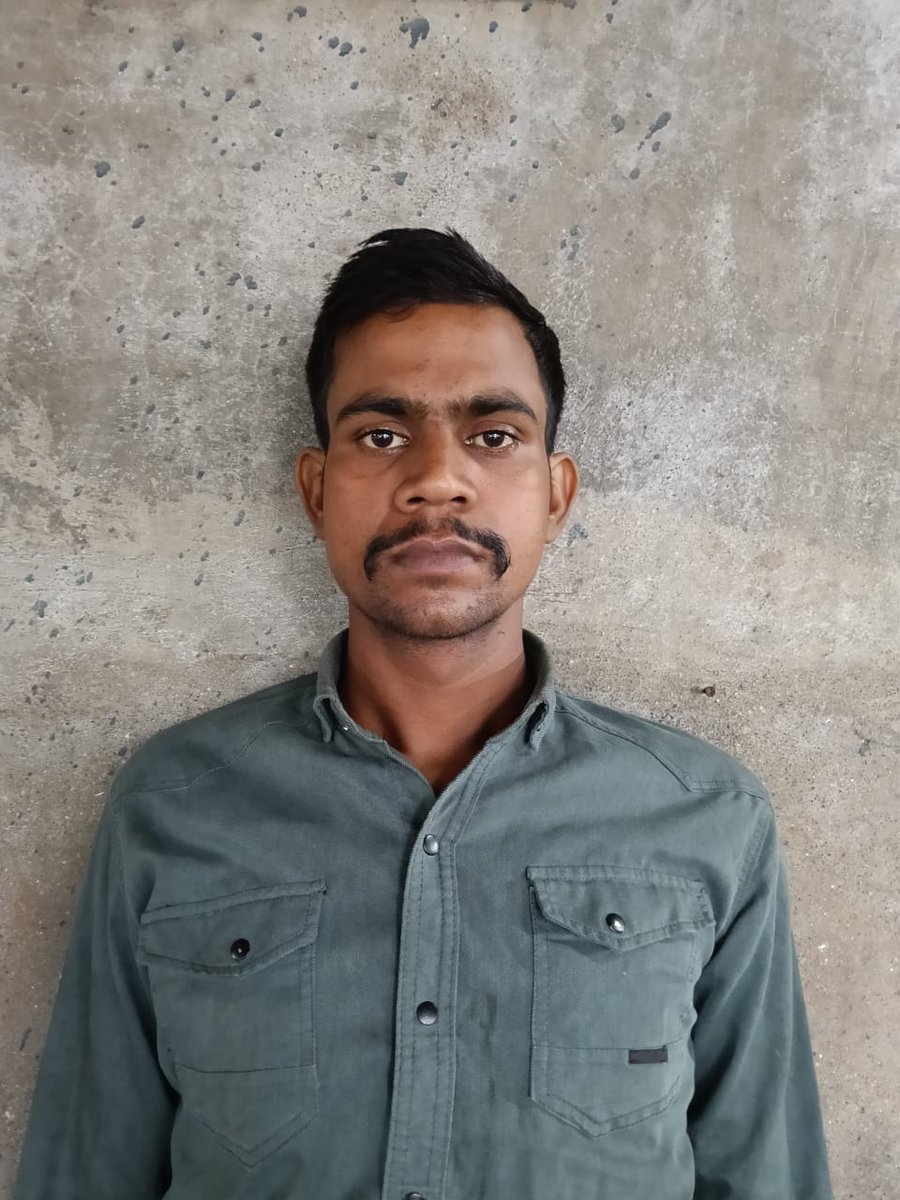 MASNOONSAYED's tweet photo. कल शाम मो आजाद और मो जीशान को हथिगवां प्रतापगढ़ पुलिस द्वारा हत्या के प्रयास के अपराध में नासिक से गिरफ्तार कर लिया गया है।उच्चाधिकारियों को परिजनों द्वारा सूचित किया जा रहा है।
@dgpup
@pratapgarhpol 
@igrangealld 
@humanrights1st
@dmpratapgarh
@MumbaiPolice https://t.co/tZz7jyw0kv