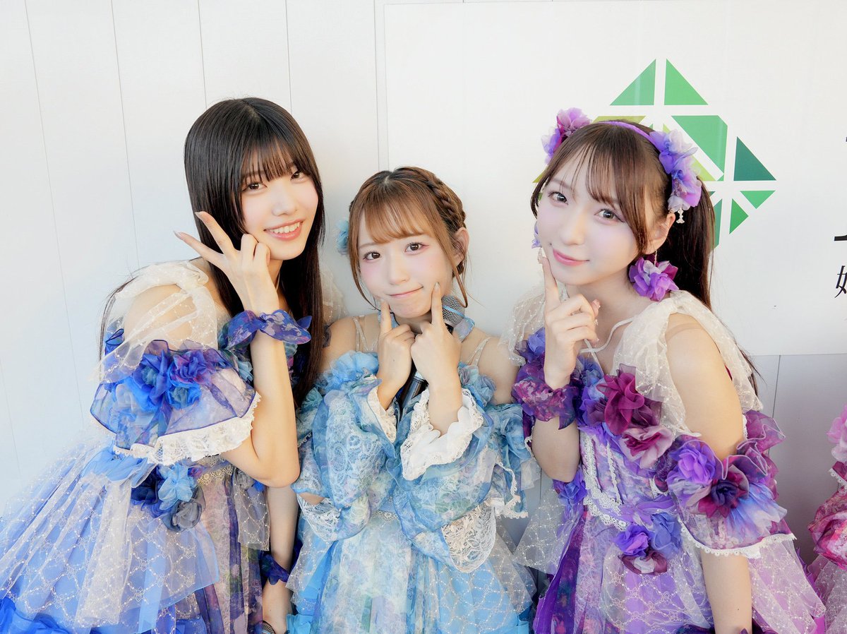 01Scarlet_R's tweet photo. 𝓝𝓮𝔀🏷️

93(92)/愛知/🚹

カワラボのオタクです！

FZ:❤️‍🔥💛
CT:箱推し（💖寄り）
SS:🩵💙💜

推し増ししたのでリニューアルしました！♡or🔁でお迎え行きます！

#ふるっぱーさんと繋がりたい 
#あめちゃんと繋がりたい 
#すいでぃーさんと繋がりたい https://t.co/vSXONy5U6f