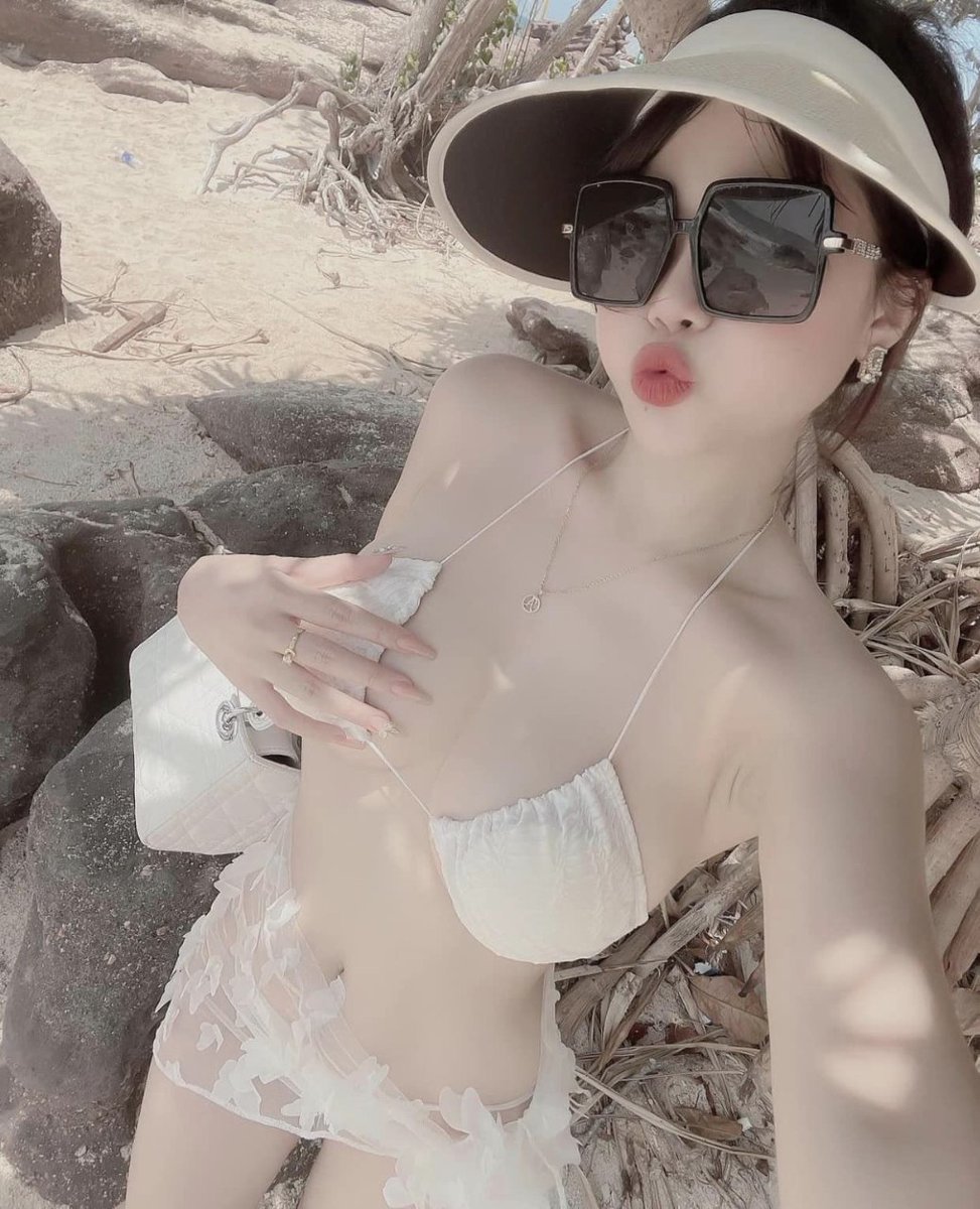 gre1_gre's tweet image. tsdsxxv2512