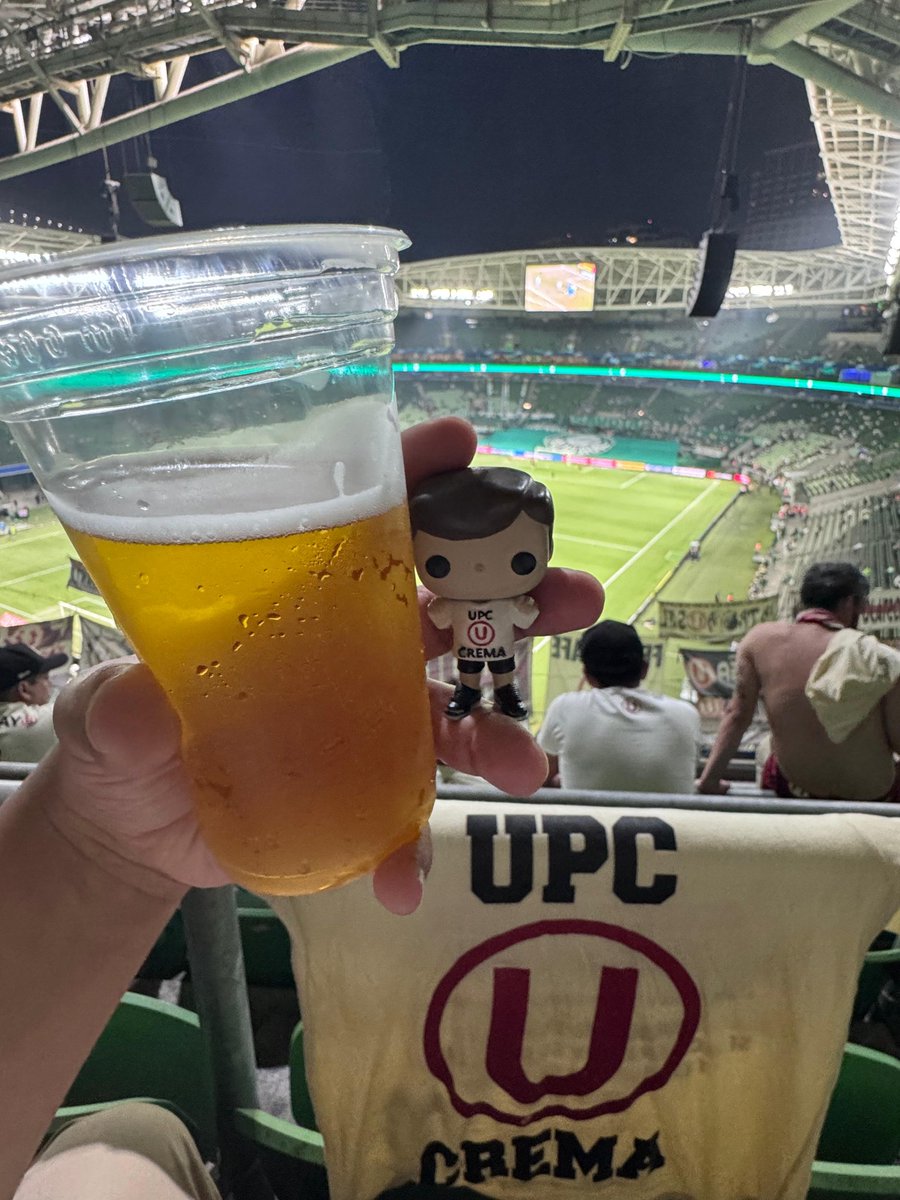 ¡A donde vayas te sigo campeón! 🇧🇷
Estuvimos en todos los partidos de esta Copa Libertadores. Local y visitante. 
A Lima y a pensar en el domingo
Seguimos, Universitario
#YdaleU <a href="/Universitario/">Universitario</a>