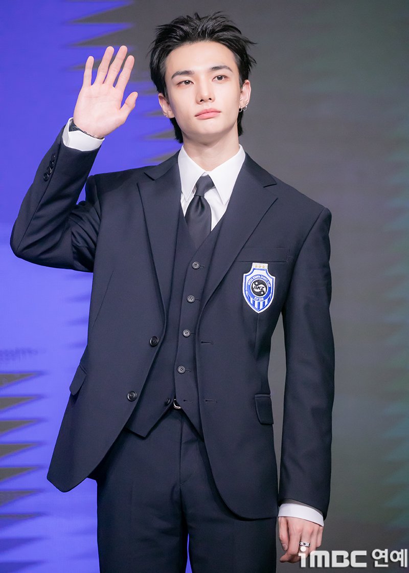 [포토] 스키즈 현진, 큐티 섹시 볼하트 
#StrayKids #스트레이키즈 #SKZ #현진 #HYUNJIN 
#정규4집 #KARMA #앨범발매 #기자간담회_250822 [iMBC 연예]

스트레이키즈(Stray Kids) 현진이 22일 오전 서울 여의도 콘래드호텔에서 열린 스트레이키즈 정규 4집 ‘카르마’(KARMA)’ 발매 기념 컴백