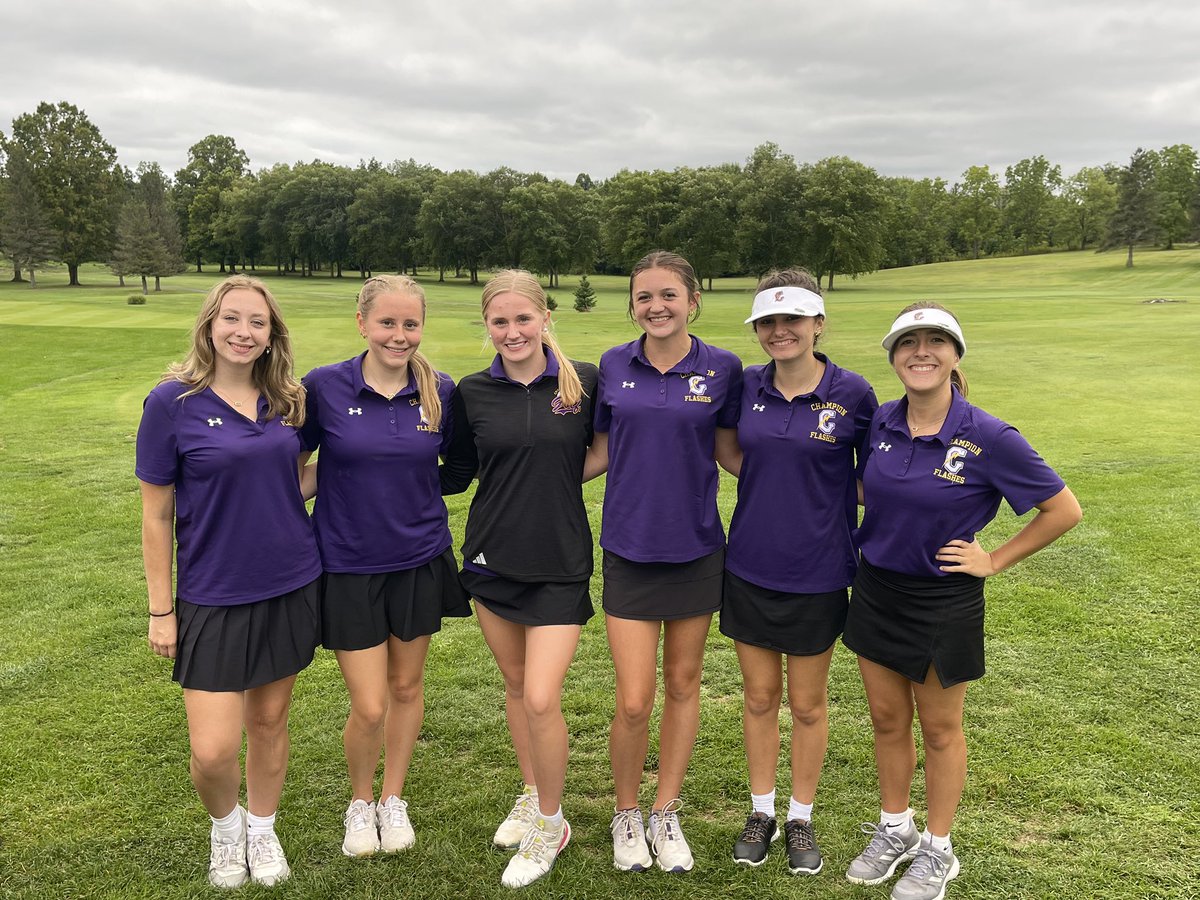 It was a great week for the Lady Flashes golf team. They went 3-0 this week to improve their record to 6-1 on the season. Up next is a match against Hubbard on Tuesday at Deer Creek.