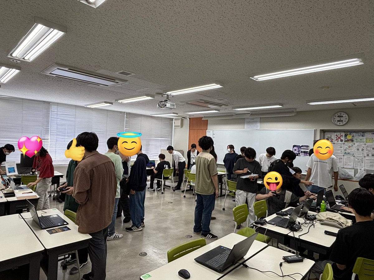 game_taisai's tweet photo. #九州学生ゲーム大祭 始まってます！
４教室とホールで40サークル
無料で誰でもゲーム試遊できますよー
ASOポップカルチャー専門学校　6号館　4階で17時までです！
博多駅徒歩8分！遊びに来てくださいー https://t.co/AB3qT7tm16
