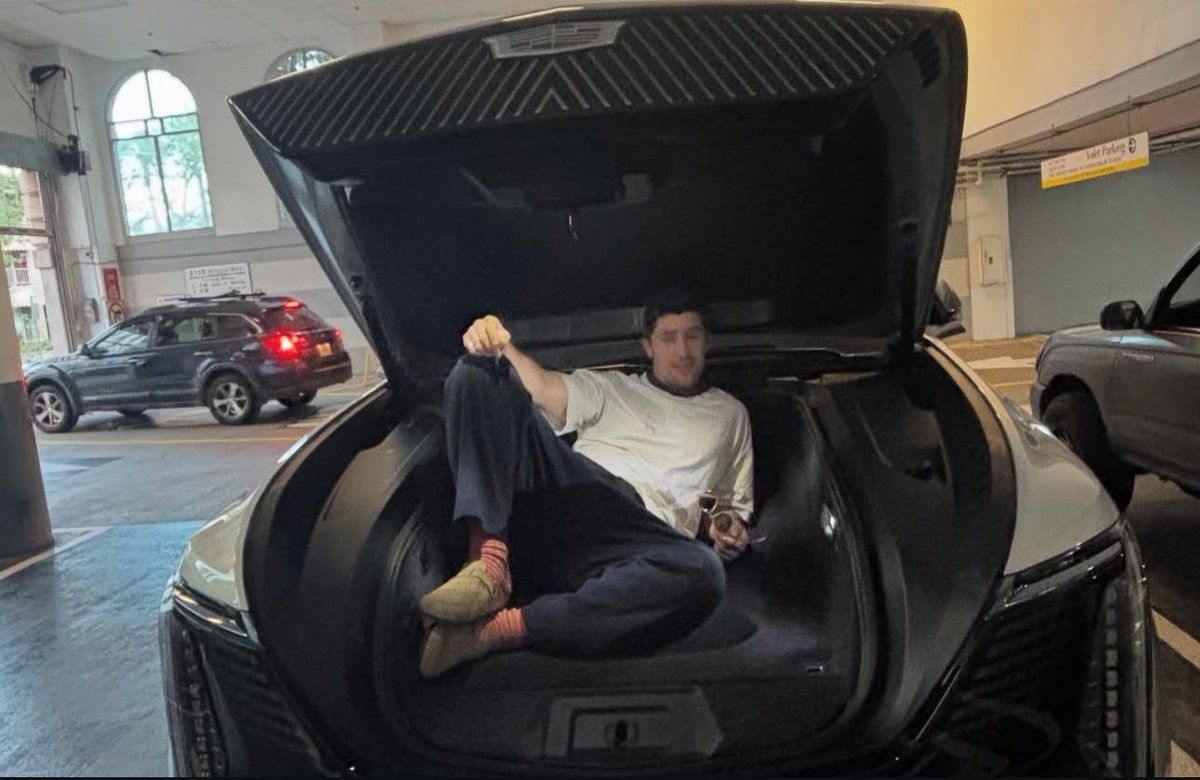 idk but getting these two images today was something