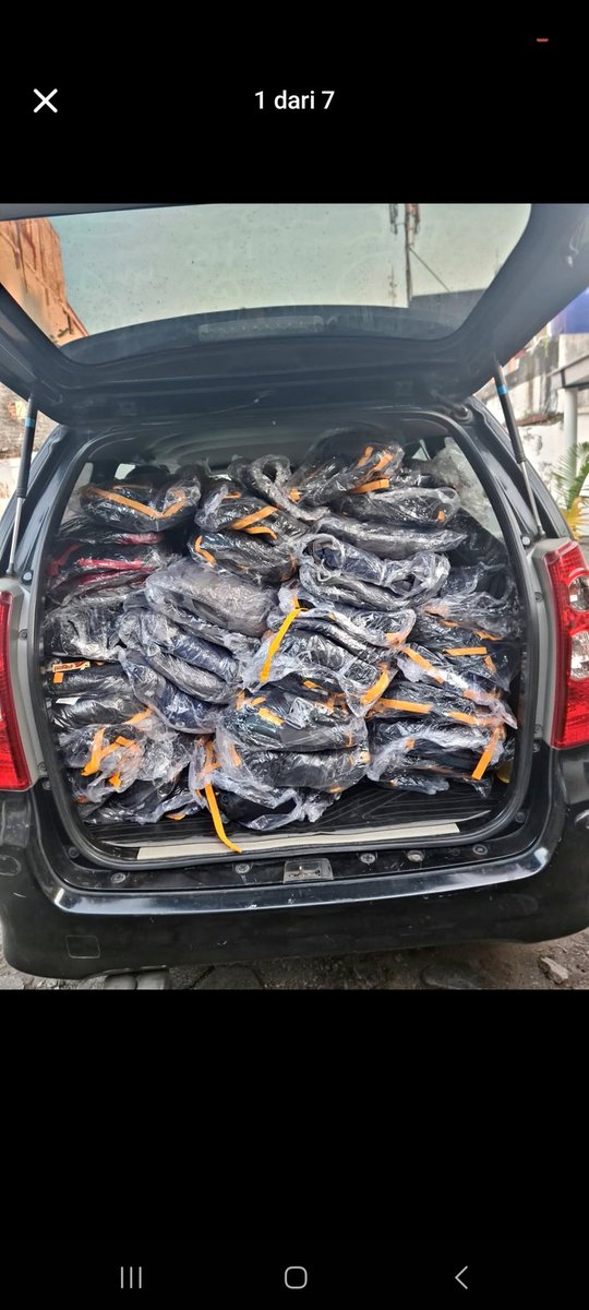 ultramilkchocho's tweet photo. Halo kawan-kawan gunung! 👋
Lagi cari tas gunung buat trip berikutnya? 🎒
Ada AREI 25L, 60L, 80L, kualitas mantap, harga di bawah tag!
Stok terbatas, DM aja ✌️

#TasGunungAREI #NaikGunung #HikingIndonesia #OutdoorGear #BackpackerIndonesia #HikingGear https://t.co/l4U9HRdDGV