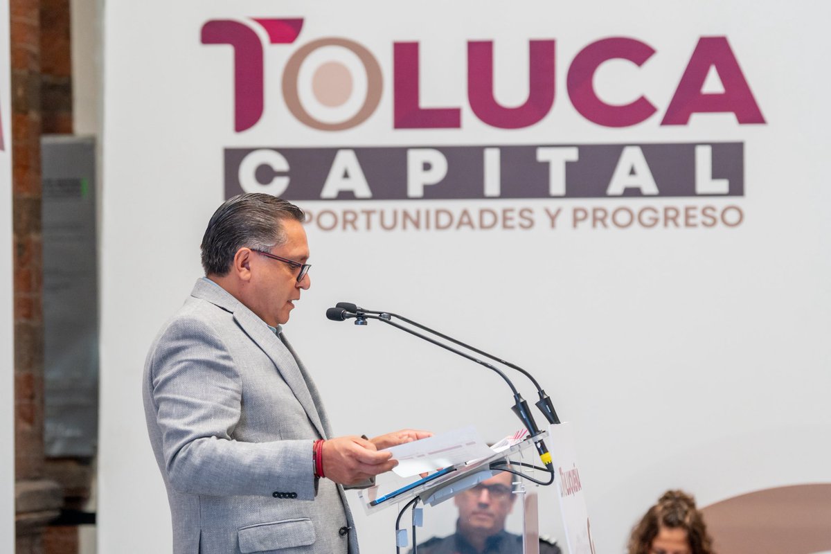 rimoba's tweet photo. Desde #LaToluqueña, hice un llamado a todas y todos los toluqueños de buen corazón para sumarse al Mochilón, una iniciativa impulsada por Rocío Pegueros, presidenta del DIF Toluca, con la que buscamos apoyar a niñas, niños y adolescentes de las zonas más vulnerables con mochilas y útiles escolares. 📚✏️

Tu donativo puede ser el impulso que una niña o un niño necesita para volver a clases con ilusión, motivación y herramientas dignas.

📍Recibimos las donaciones en las oficinas centrales del #DIFToluca, en calle Otumba #505, colonia Sor Juana Inés de la Cruz, hasta el 28 de agosto.

#RicardoMoreno
#TolucaCapitalDeOportunidadesYProgreso