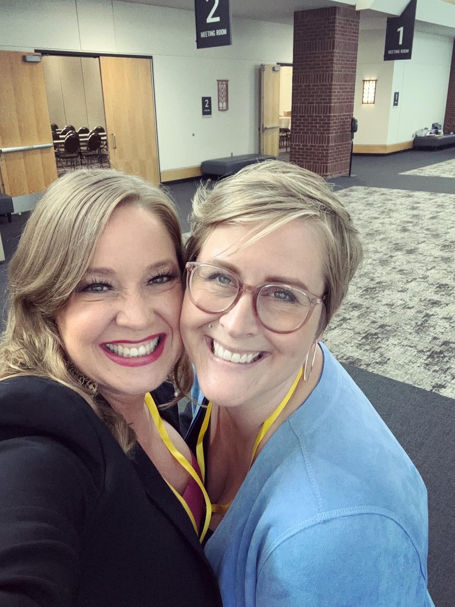 karlahult's tweet photo. It was All Things Good! At the All Things Grief! Conference today, hosted by @BrighterDaysGC 

I was honored to present a workshop on the unique #grief during the #Alzheimers and other #dementia marathon.
 
And I was honored to be surrounded by this compassionate community.💜 https://t.co/J3ASmBUkqh