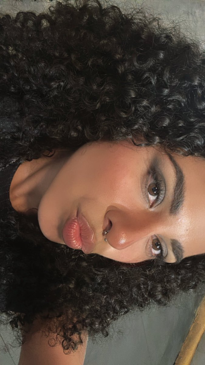 La China Martinez tweet media