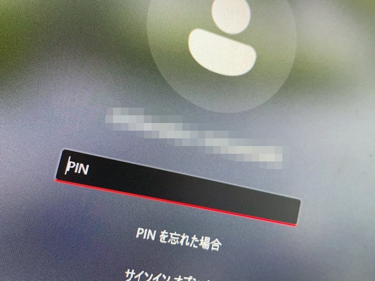 livedoornews's tweet photo. 【共感】連休明け、PCのログイン画面で思考停止…投稿に9万いいね
https://t.co/53bDmPWJwt

投稿者は、パスワードは「毎日打ちすぎて身体が”動き“として覚えてる」といい、身体が覚えてたはずなのに、いつもの動きが出来なくなる現象を「パスワードイップス」と呼んでいるとした。 https://t.co/0EfxyAwcTF