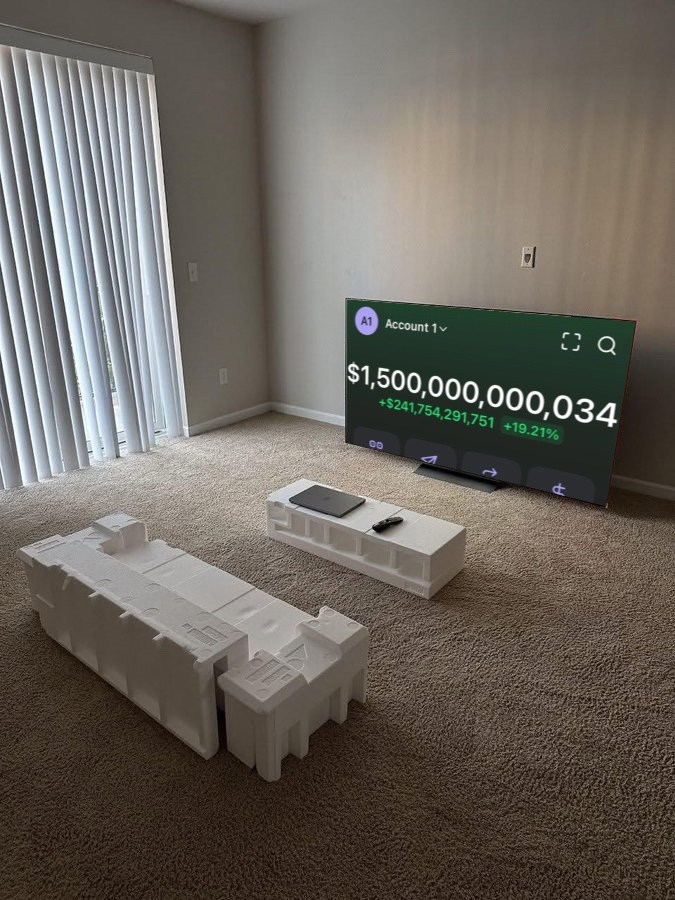 The average minimalist lifestyle of the rich 🥲

P/s: Not me