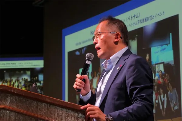 peace_boat's tweet image. ✨🚢 TIME FOR PEACE at Yokohama Port 🌏🕊️
On Aug 17, Peace Boat hosted a special onboard event, inviting 300 people incl. 10 members of #NihonHidankyo to view the onboard @NobelPeaceOslo exhibition &amp;amp; join a report-back from the #TimeForPeace Project on the 120th Global Voyage.