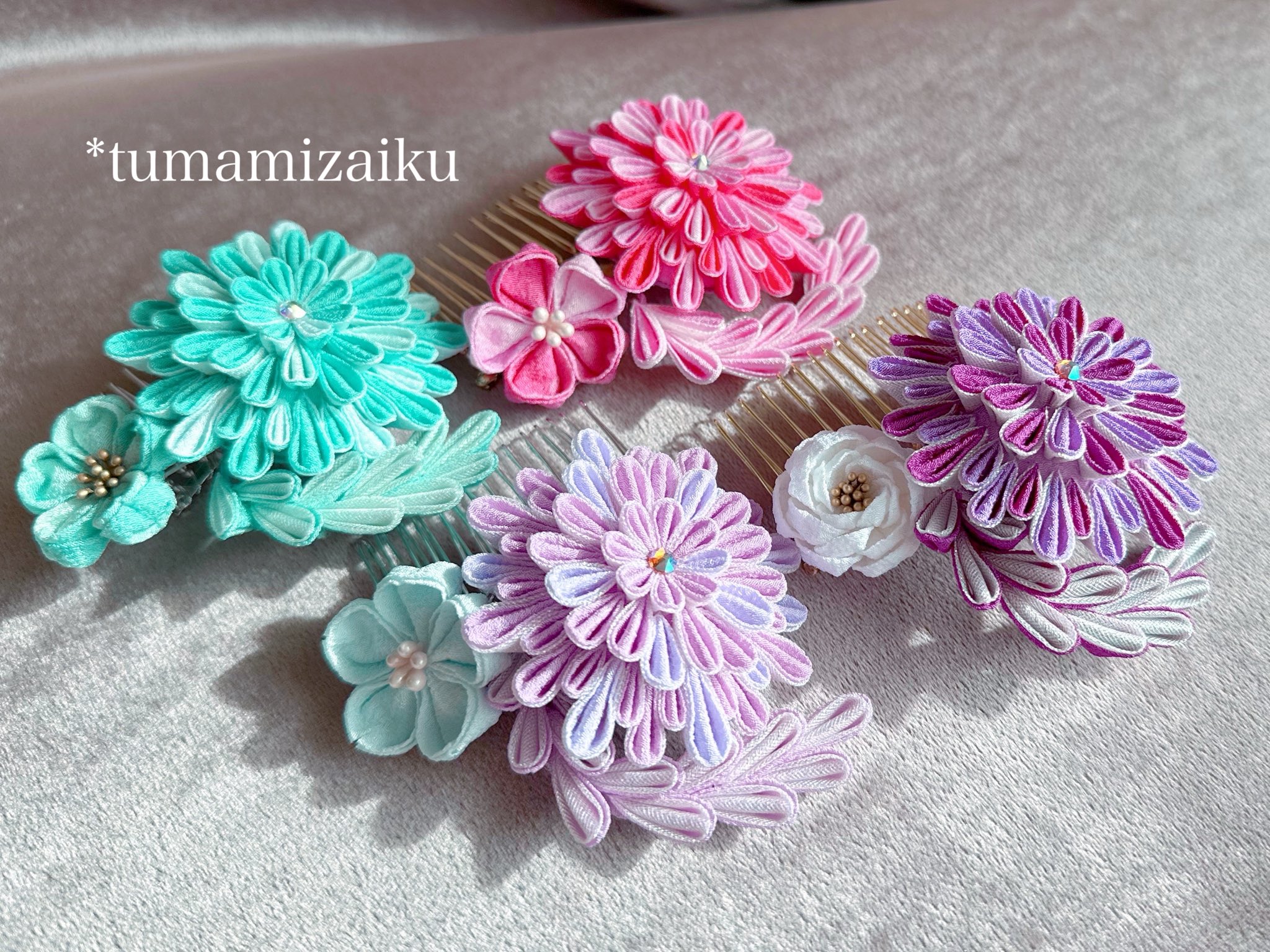 つまみ細工　❤モモンガ❤様　オーダー商品です。 モモンガ様オーダー つまみ細工