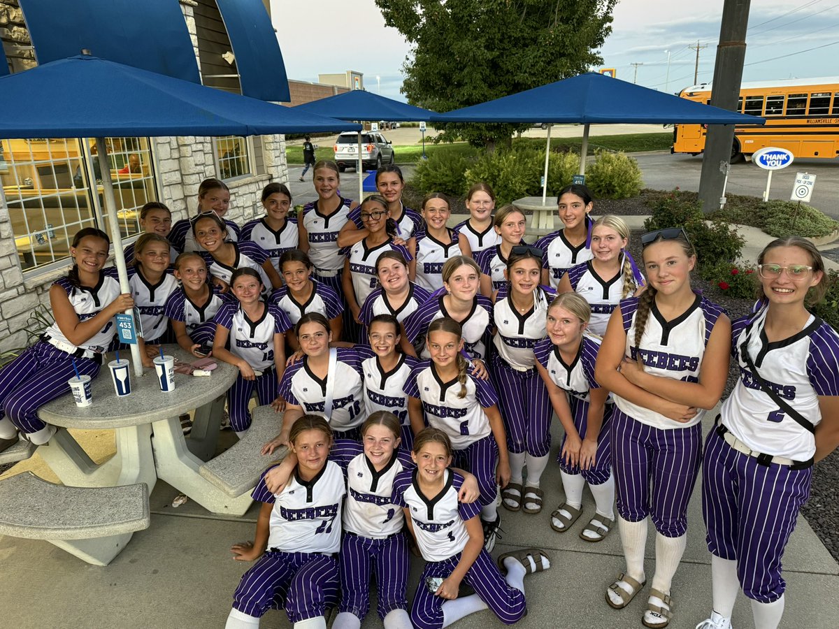 Williamsville Softball tweet media