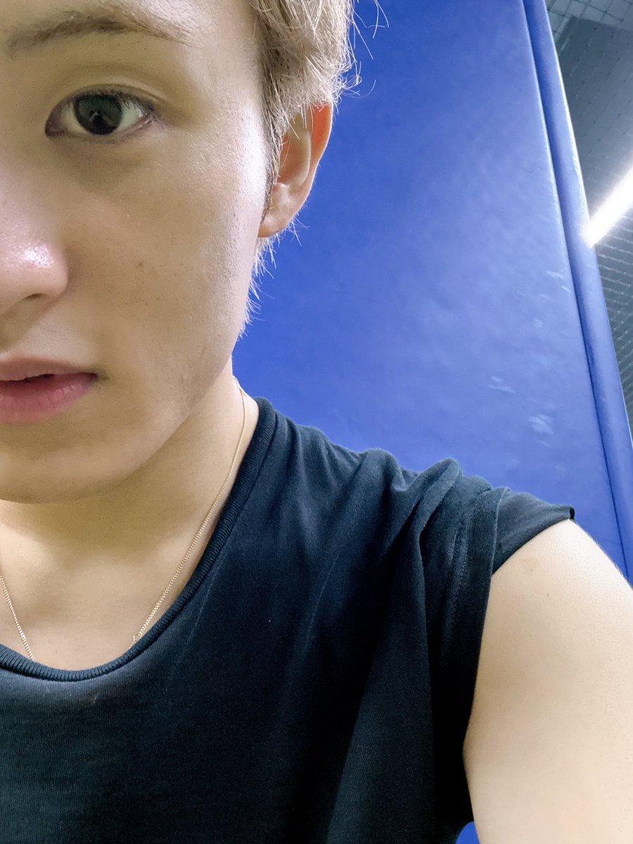 LOOKSMKL's tweet photo. 🐯💭 https://t.co/AHxMxnn2KQ