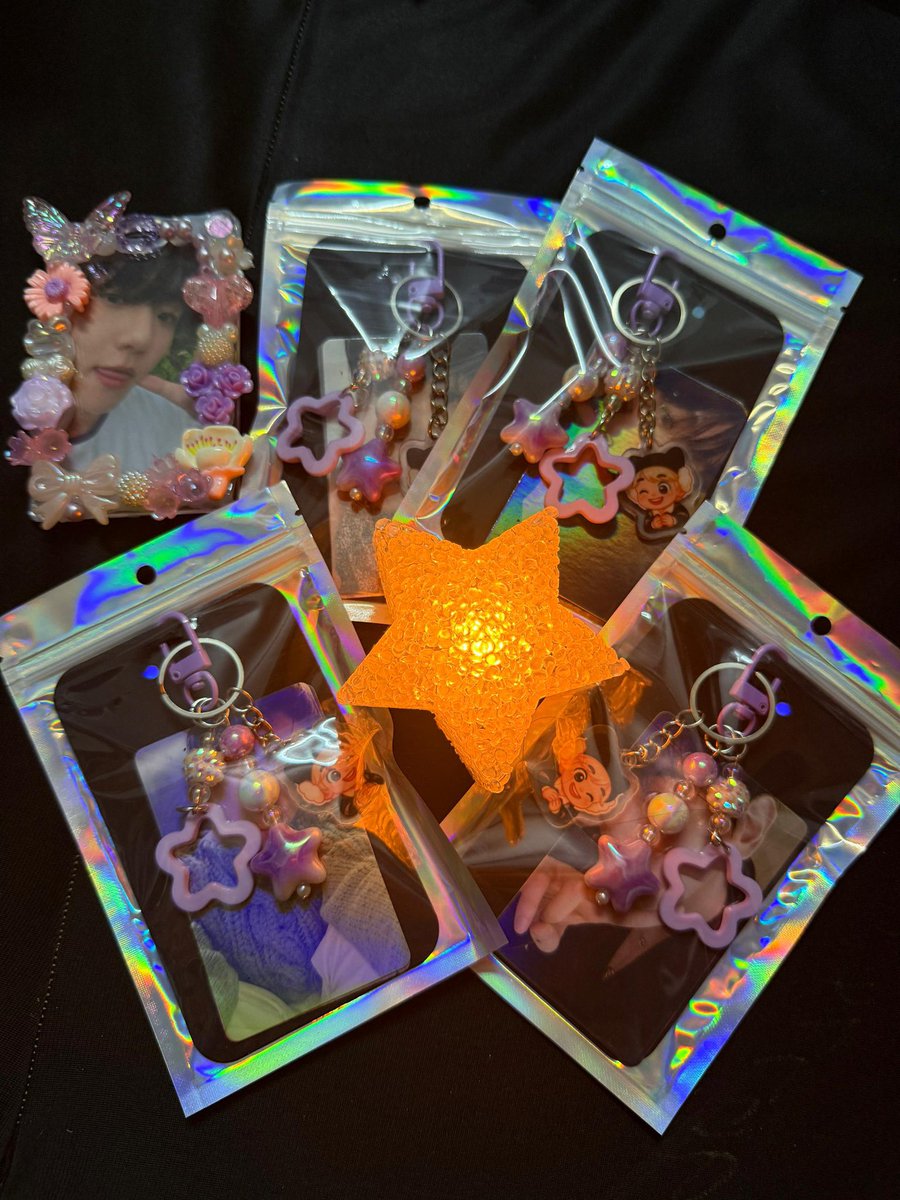 Reverie in KL

I’ll be giving some freebies at #BAEKHYUNinKL #ReverieinKL 

❤️RT, like and show this tweet to claim
❤️Limited quantity FCFS
❤️location&amp;time TBA
❤️open trades 15pcs only

See you soon!!