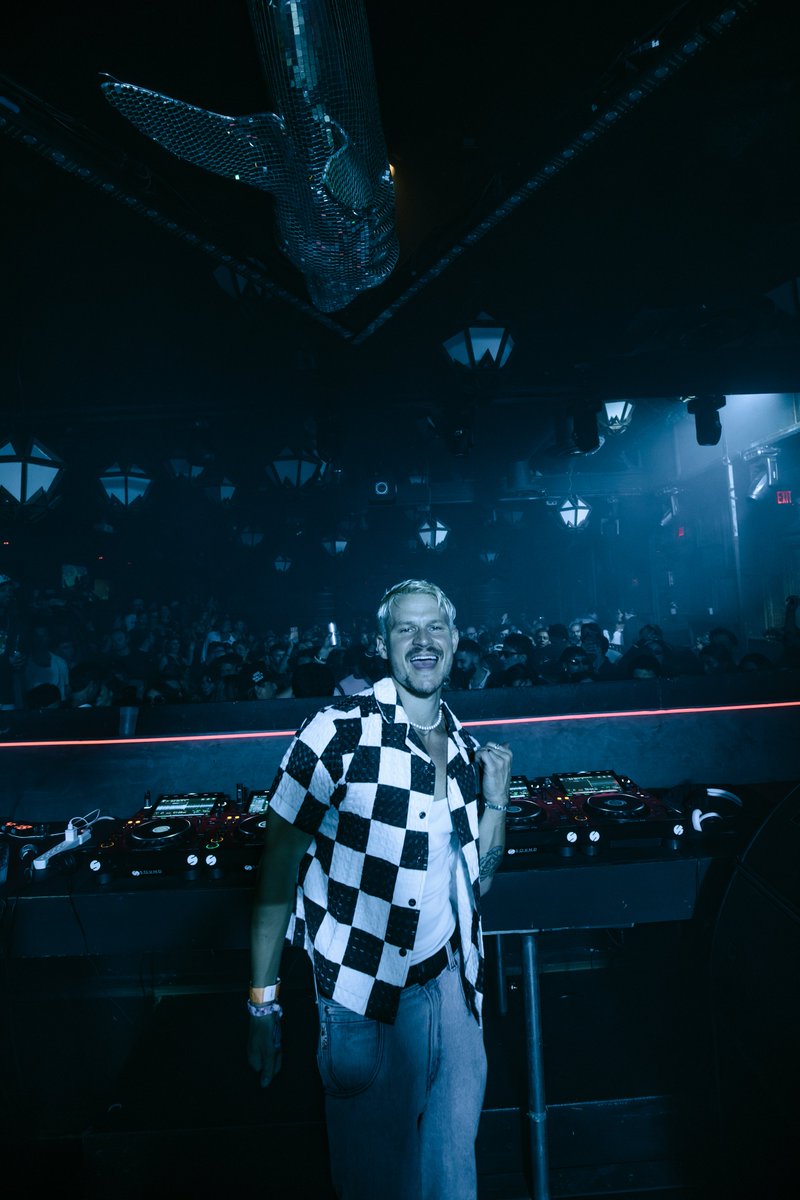 Dark Heart tweet media