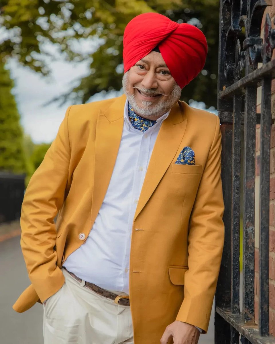 Jaswinder Bhalla (1960–2025) 💔

A legendary actor, comedian &amp; academician, who filled Punjabi hearts with laughter for decades, has left us today at 65. 

More than an entertainer, he was a teacher, a Ph.D. scholar in Agriculture, &amp; a humble soul who carried Punjab’s culture &amp;