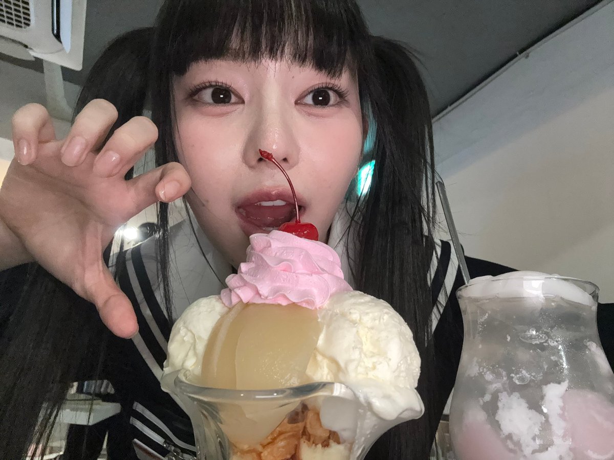 [250822] 💥 #kamión 

🍨🍒