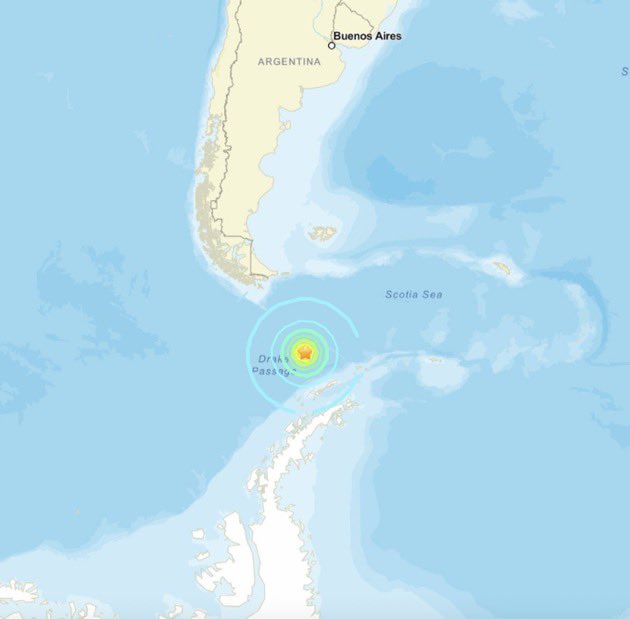 alertarojanot's tweet photo. Se declara Amenaza de Tsunami para el territorio Antartico Chileno tras terremoto de magnitud 7.6 #Sismo #Terremoto 
Durante la noche de este jueves, el Servicio Hidrográfico y Oceanográfico de la Armada de Chile (SHOA) entregó detalles acerca de la amenaza de tsunami para las costas del país luego del temblor de magnitud 7,6 registrado en Base Frei, región de Magallanes. Asimismo, el Servicio Nacional de Prevención y Respuesta ante Desastres (Senapred) hizo un llamado a evacuar la zona de playa en el territorio antártico.