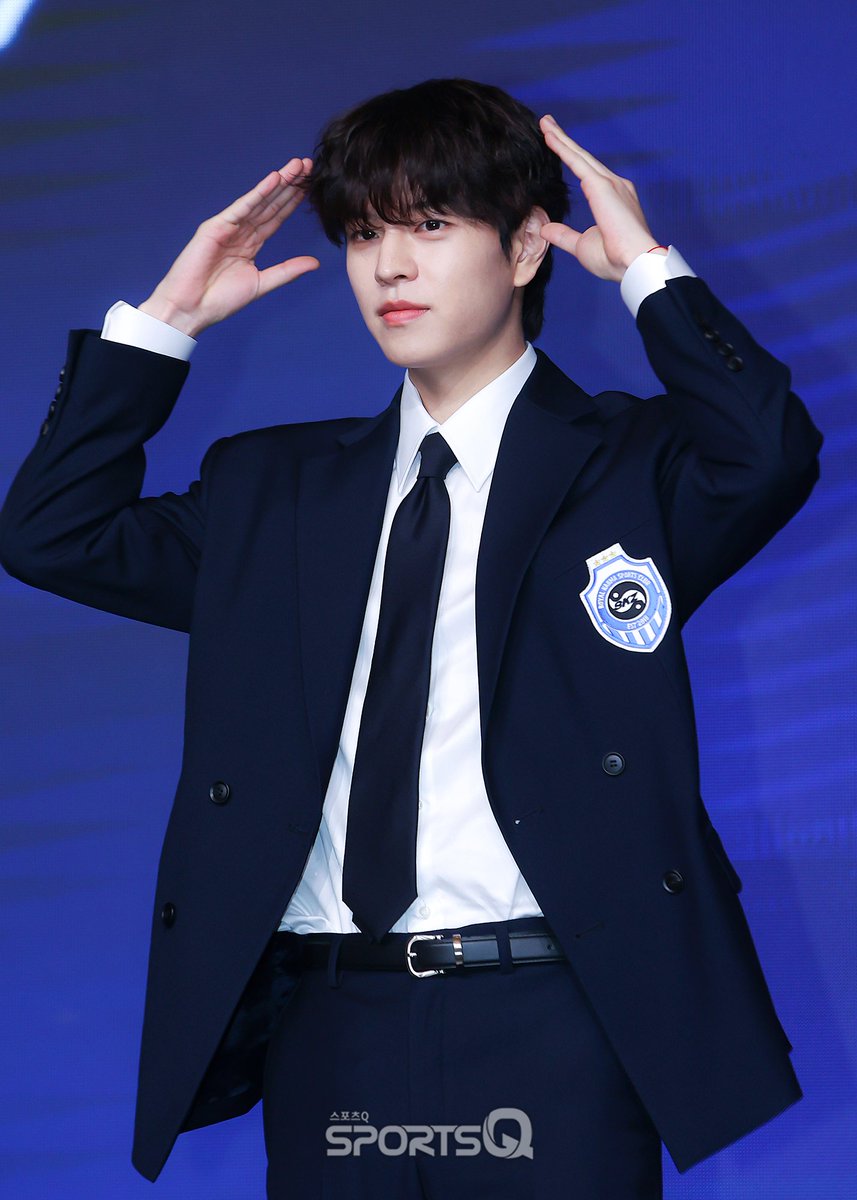 [#포토Q] 250822 ‘승민’ KARMA 기자간담회

📌sportsq.co.kr/news/articleVi…

#승민 #SEUNGMIN
#StrayKids #스트레이키즈 #KARMA #CEREMONY
#YouMakeStrayKidsStay #StrayKidsComeback