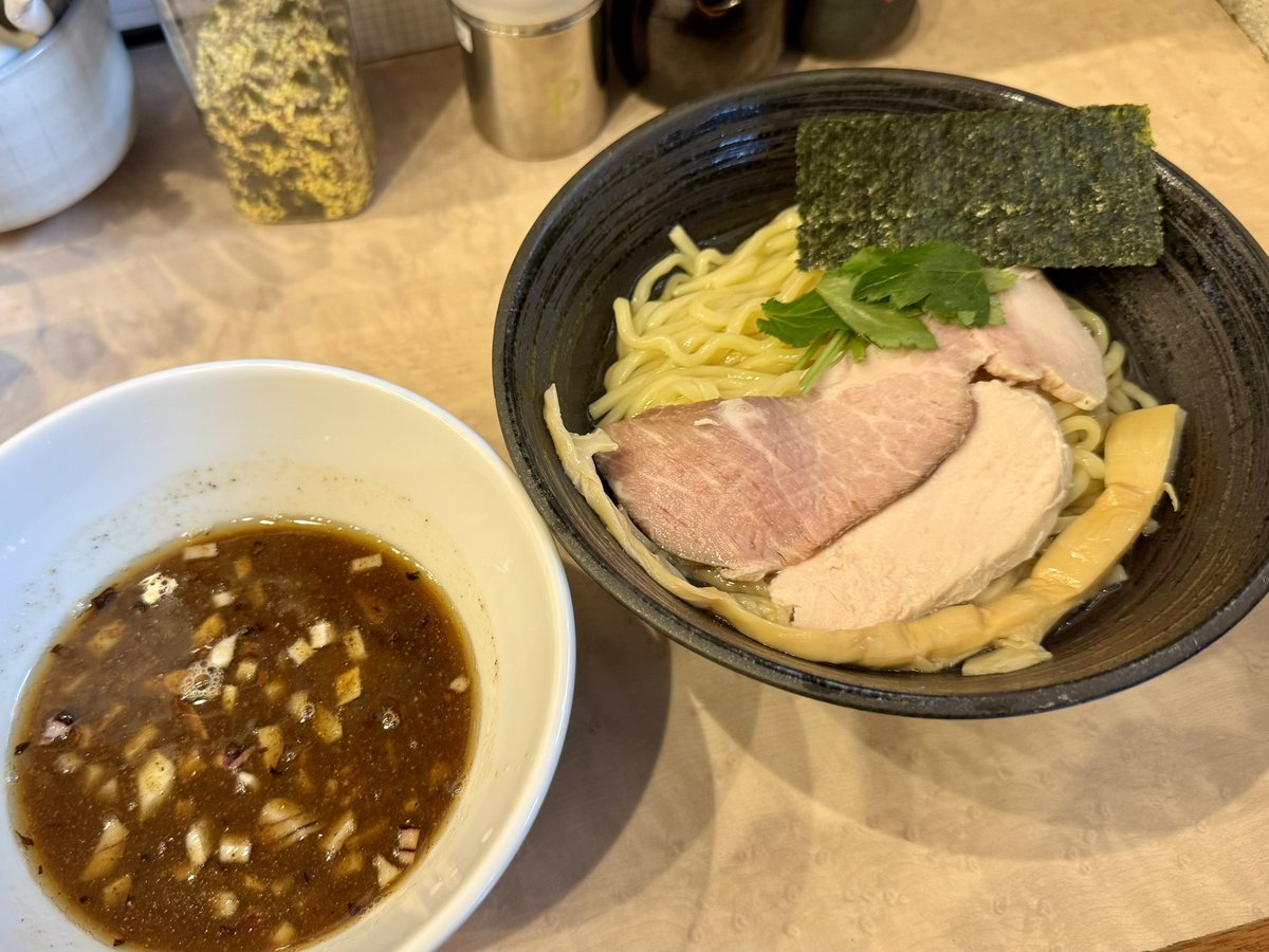 喉が渇いたので昆布水を摂取します