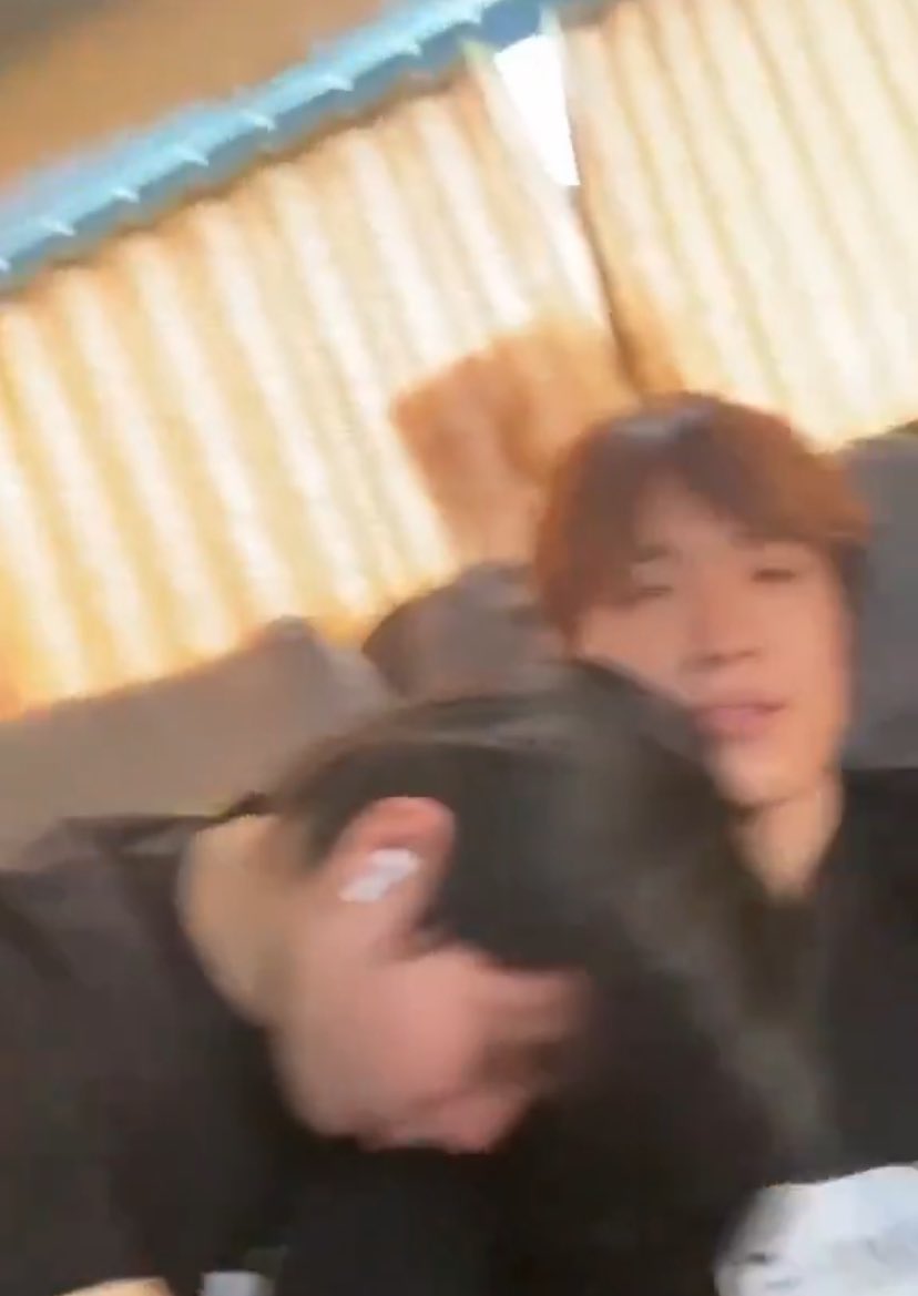 hoohoolll🐶ྀི tweet media