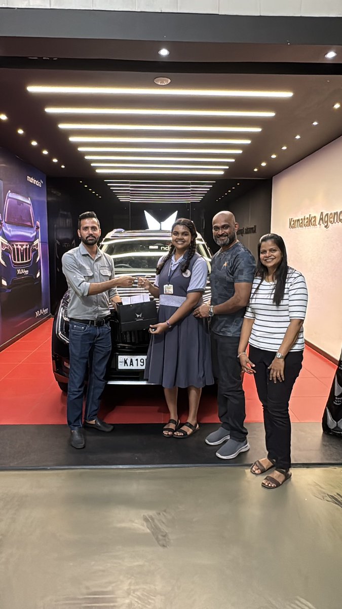 I am all set to #ExploreTheImpossible <a href="/mahindra_auto/">Mahindra Automotive</a> #XUV700 #MahindraXUV700 #MahindraAuto #UnmissablePresence