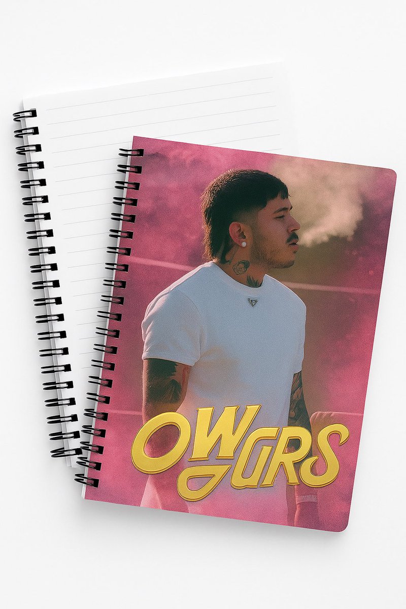 sofiquiintero13's tweet photo. ¿Se imaginan posters y libretas a lo Justin Bieber ?

La W de las GIRLS https://t.co/d6PVzrBOmy