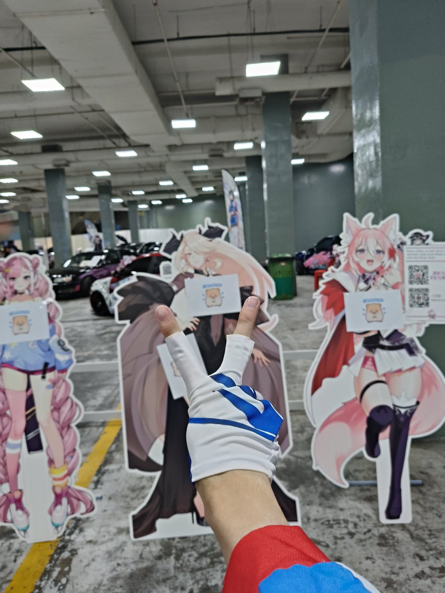 Hiiiiiii
I was afraid of taking others