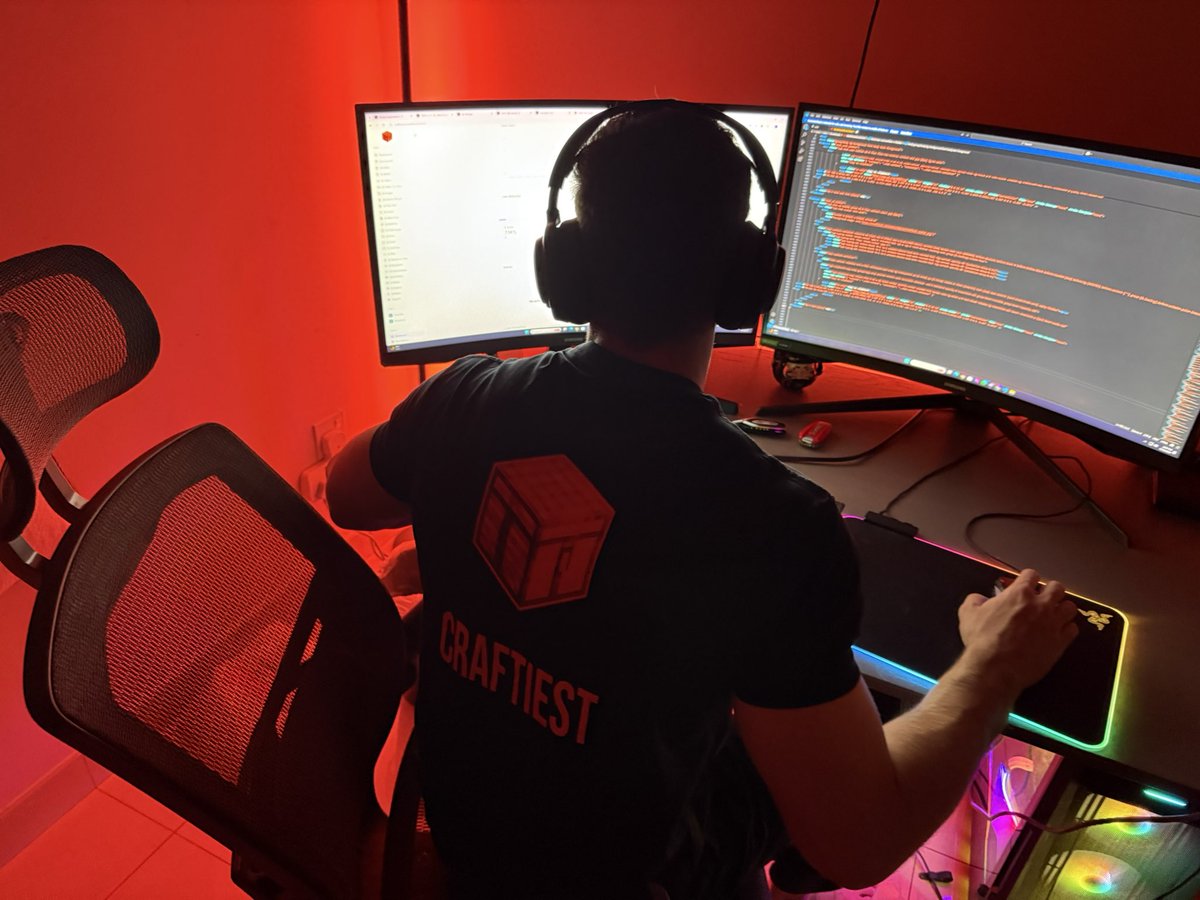 CraftiestHelp's tweet image. Dev is locked in.