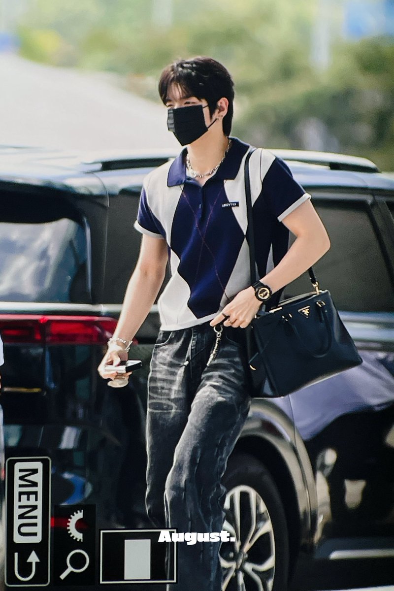 AugustHamin_'s tweet photo. 250822 ICN🛫

#하민  #HAMIN 
#SMTR25 
#SMBG https://t.co/EycgT4pBRk