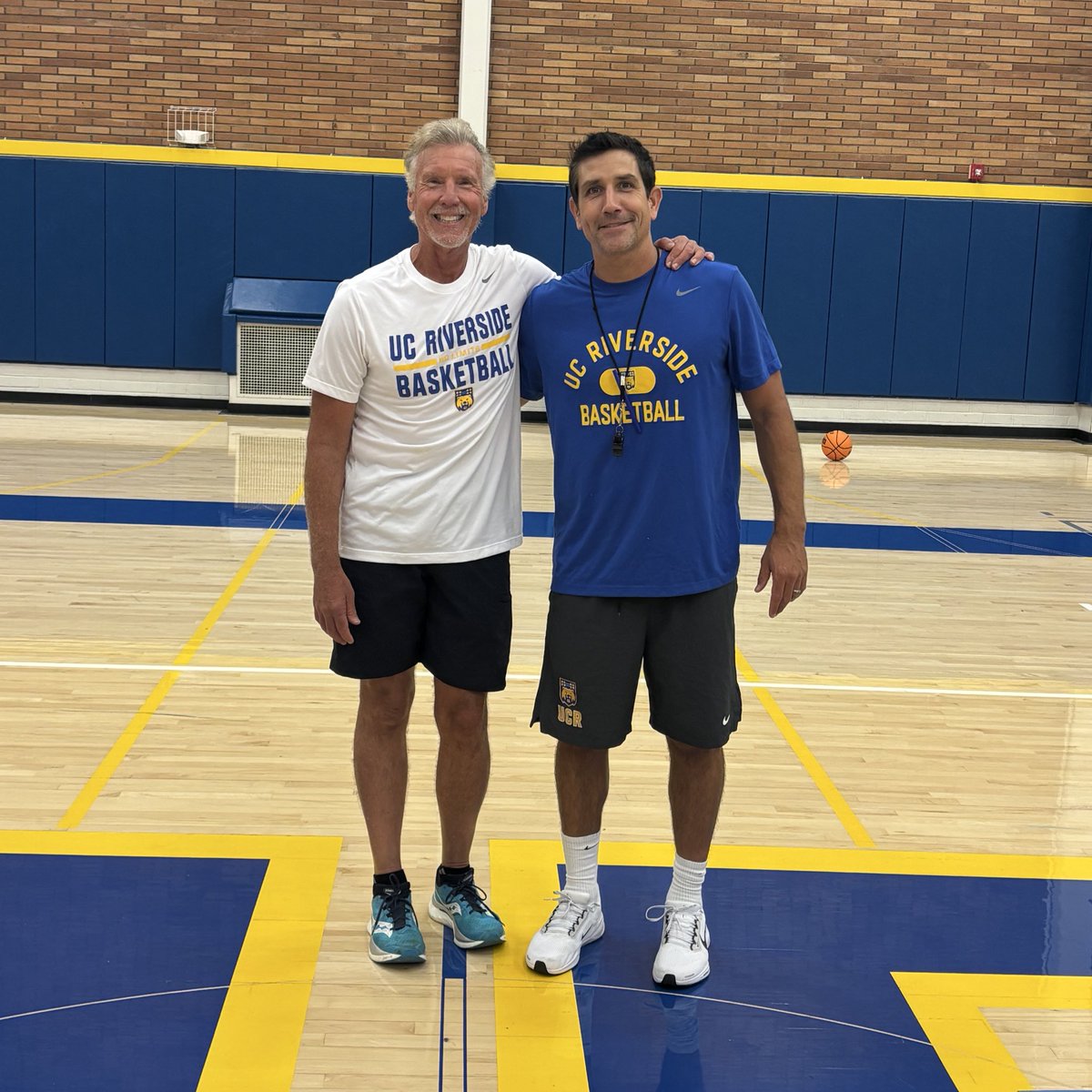 Thanks to Joe Miller for coming out and watching us practice and for your support! #GoHighlanders