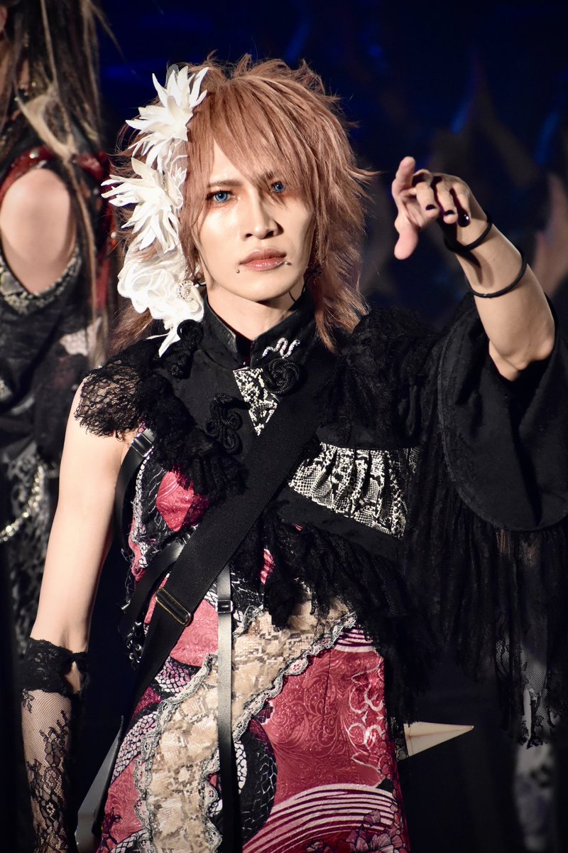 atiw_d's tweet photo. 射抜かれる🫶
#0ꓸ1gの誤算 #水田魔梨
#誤算zeppワンマン
#誤算zeppツアー https://t.co/RkrehwCcIp