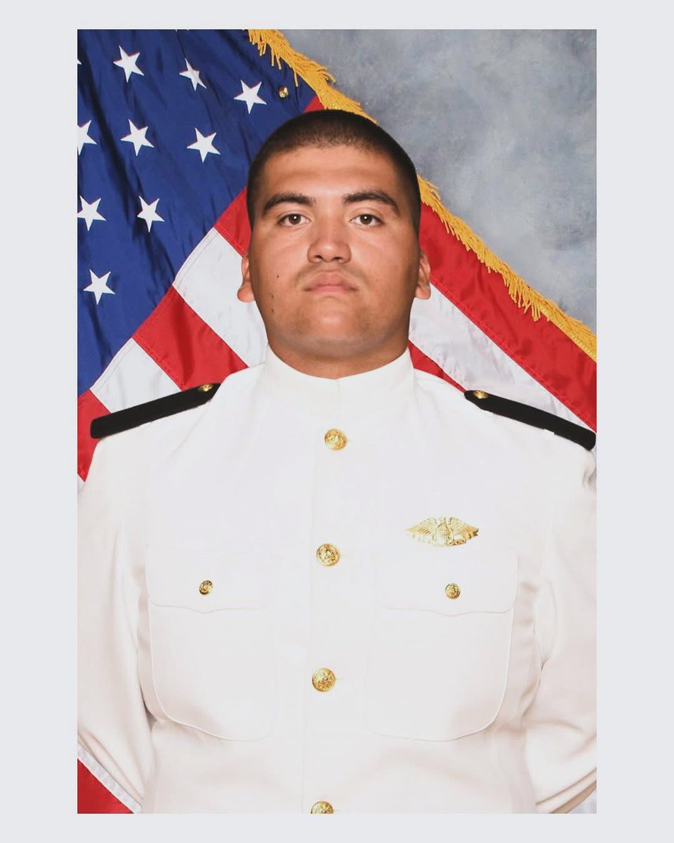 chadprice34's tweet photo. Counting down the days until parents weekend and the first game. We got Cade’s academy pics today and the freshman were officially added to the football roster. 
Keep working hard son, we are so proud of you! 🇺🇸 https://t.co/IuaHqrcolF