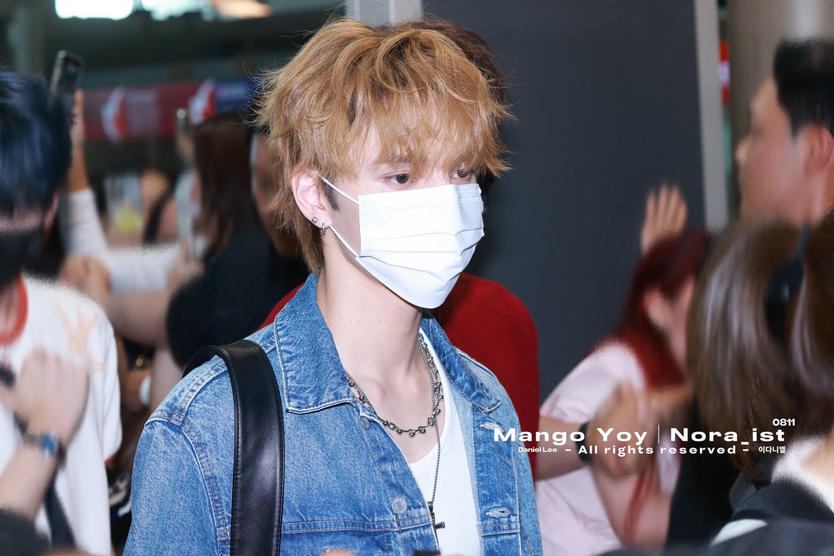 mango_yoy's tweet photo. 250822   ICN🛫

당신은 마치 정교한 인형 같습니다! 너무 예뻐요!💓💗
공연 잘 하시길 바랍니다! 잘 놀다 갑니다~

#이다니엘 #DANIEL #Daniellee 
#SMTR25 #SMTRAINEE #SMNBG https://t.co/pZ72yaajHu