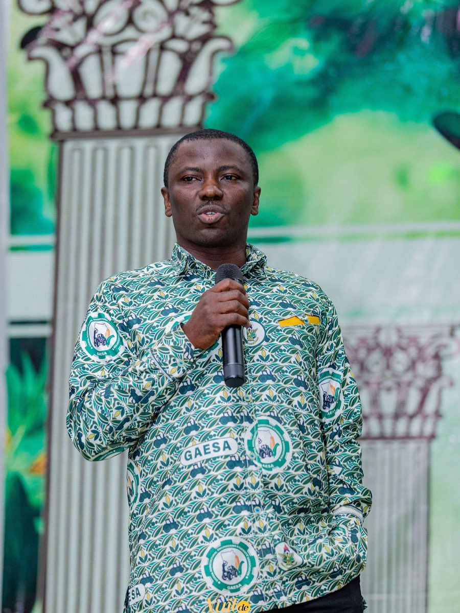 Our Head Of Department cheering the Vibes….
When the leader of the pack is cheering and celebrating right along with us, you know it was a special night. *Nuit de Lumières* wasn’t just a dinner
It was a moment of unity, joy, and pure positive energy🎉🎉