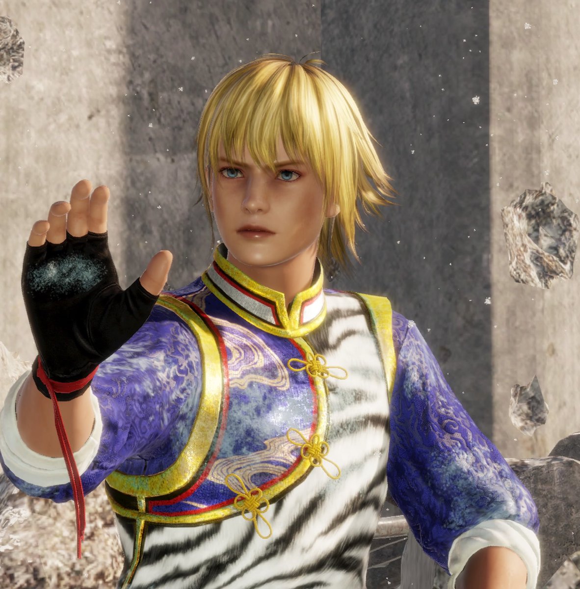 Alexandra tweet media