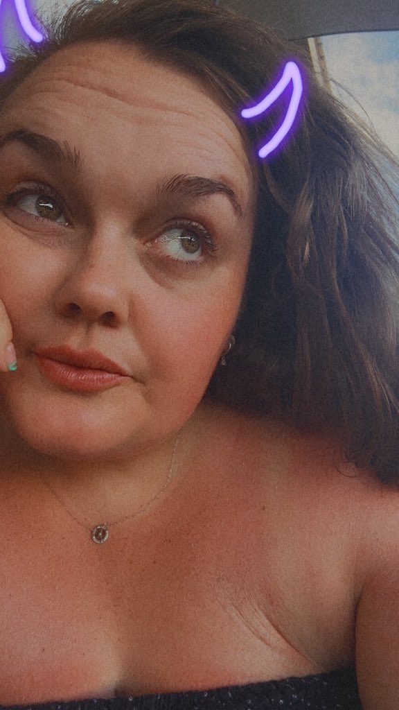 Mo ❄️ tweet media