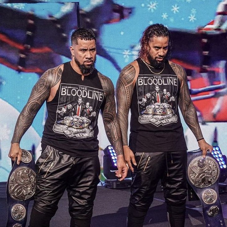 WrestleSeek's tweet photo. Happy 40th Birthday to Jimmy and Jey Uso 🎂🎈

One of the greatest tag teams in WWE history! https://t.co/LSK3R7imxl