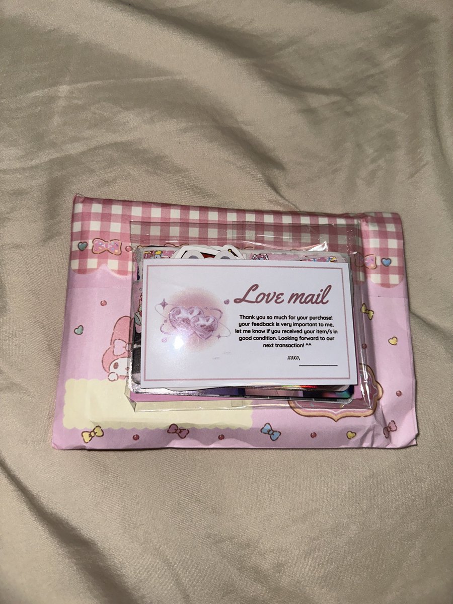 ishbuys's tweet photo. ⋅˚₊‧ ୨ @dollivrn | #mailfromnica ୧ ‧₊˚ ⋅

Received the mail yesterday 💌

Sobrang sparks ✨ Thank you for a smooth transaction and for the very generous freebies! I enjoyed unboxing this. 💖 Until next time! https://t.co/TGZBeIY2u9